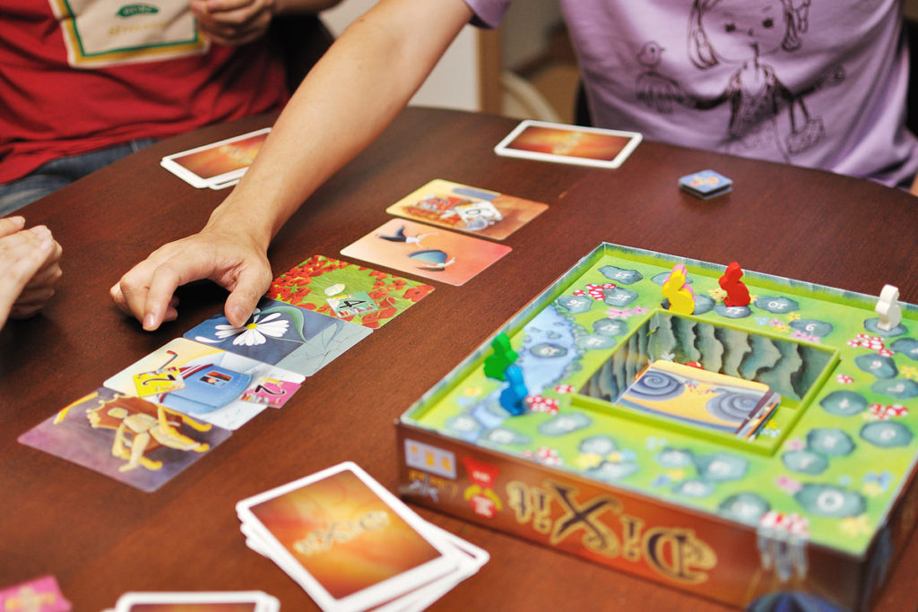Dixit Dixit: party game